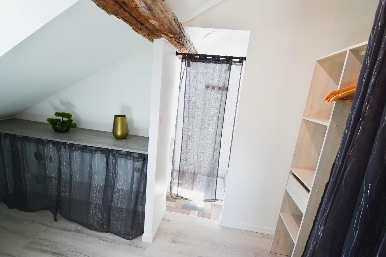 T2 Confort Et Tranquillite Deuxieme Etage Bergerac Luaran gambar
